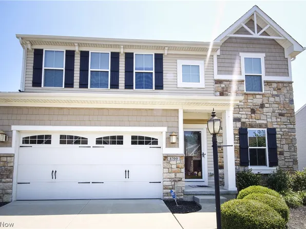 8700 Prairie Grass Ln, Mentor, OH 44060