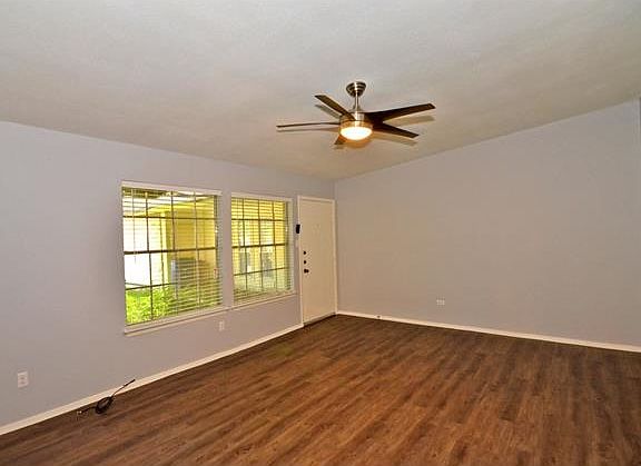 4th image of 9603 Parkfield Dr