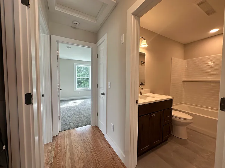 7 Blossom St #7B — Photo 11