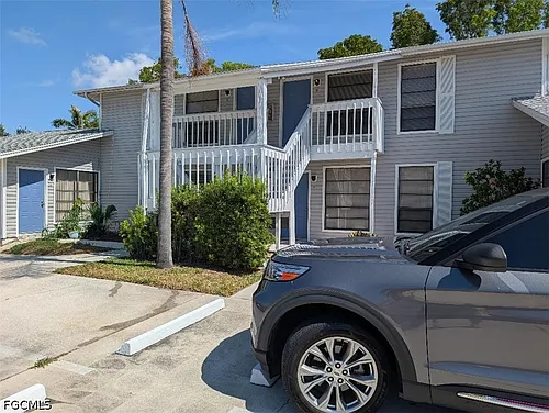 1509 SW 48th Ter #106 Photo 1