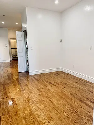 Rented by Platinum Properties | media 10