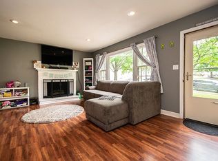 9119 W 88th St, Overland Park, KS 66212