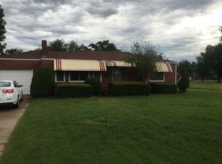 1126 E Grand Ave, Haysville, KS 67060