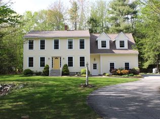 2 Pond Ridge Dr, Lewiston, ME 04240