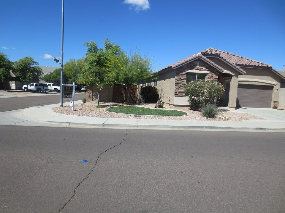 1st image of 22206 N 104th Ave
