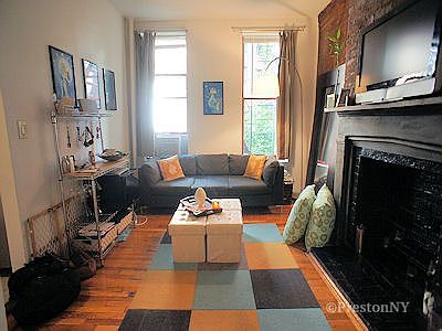 2nd image of 52 Greenwich Ave APT 2