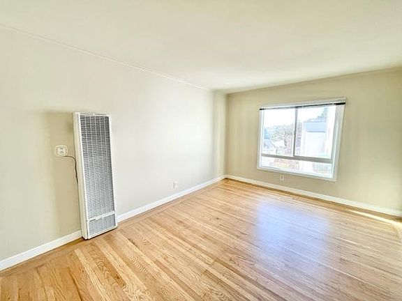 4th image of 455 Arlington St #3