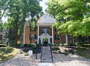 79 Atterbury Blvd APT 103, Hudson, OH 44236