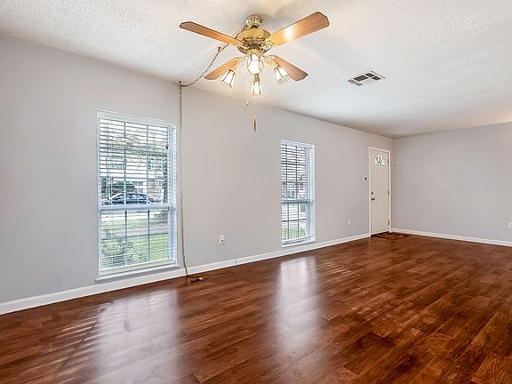 3rd image of 2480 Paige Janette Dr