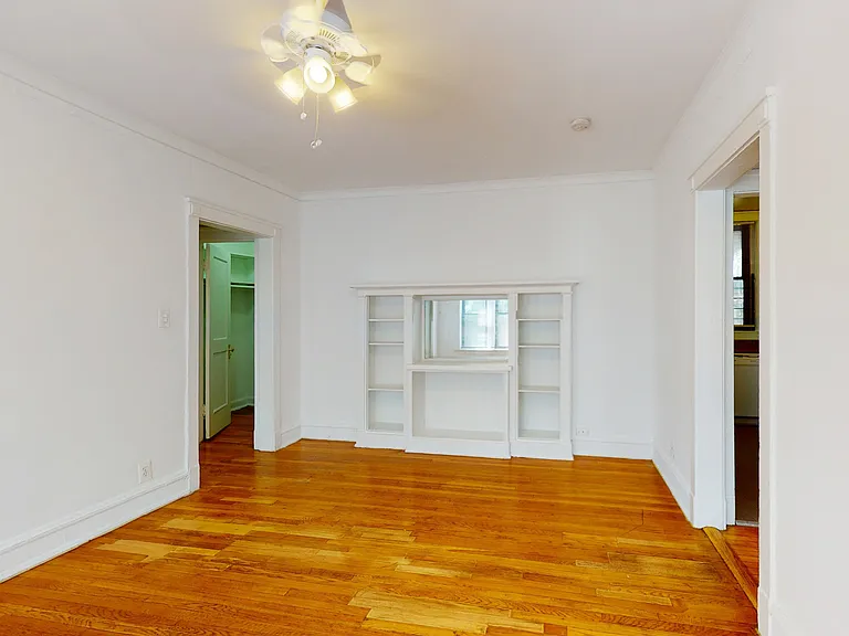 Dining/Living room