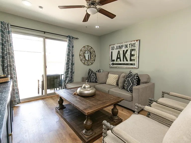 104 Cove E #103 — Photo 13