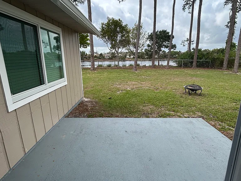 2380 SE Harrington Ave — Photo 7