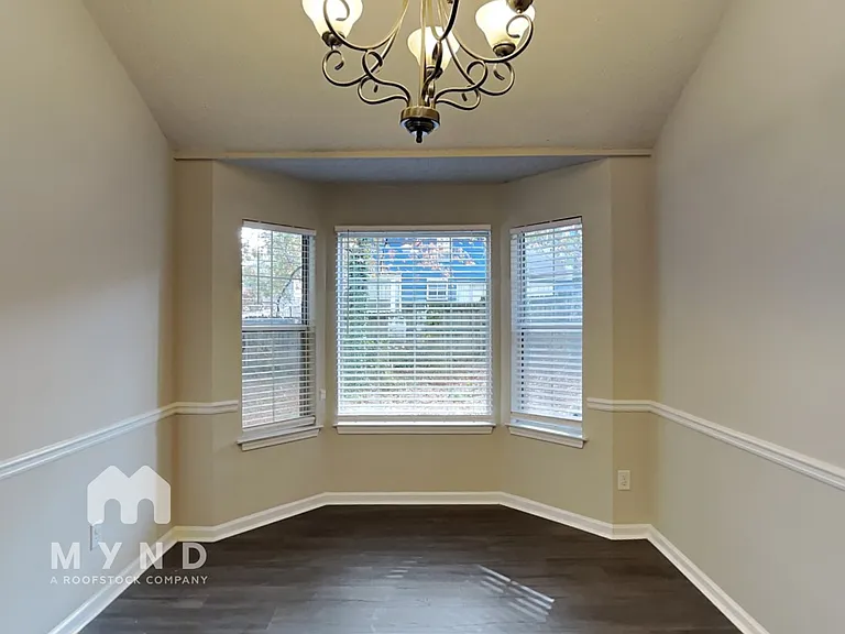 6437 Phillips Ct — Photo 19