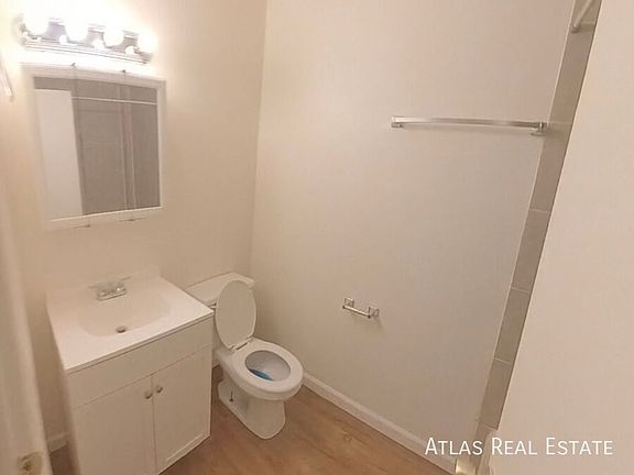 3rd image of 312 W Alabama Ave APT 205