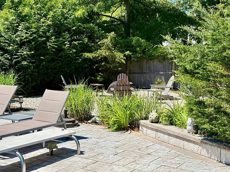 111 Fanning Ave — Photo 18