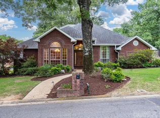 101 Coyote Ct, Hot Springs, AR 71901