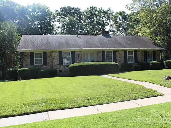 5th image of 7017 Knightswood Dr
