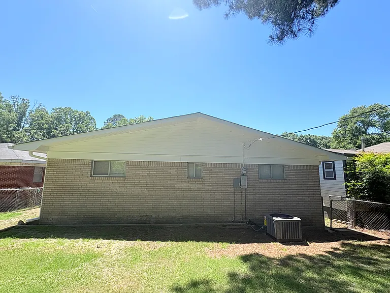 7318 L St — Photo 20