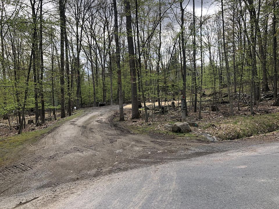 1st image of 117 Lamplighter Ln