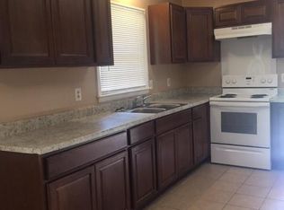 6206 Pinto Ct, Fayetteville, NC 28303