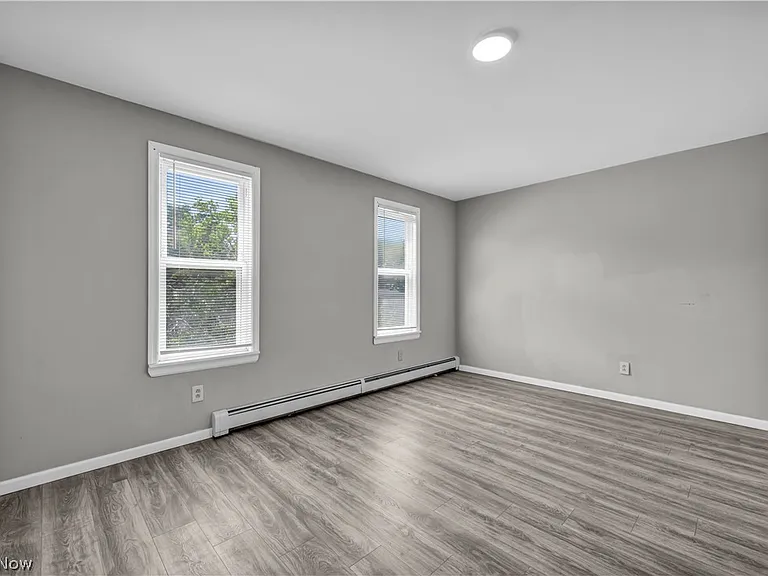 3010 Daisy Ave #UP — Photo 5