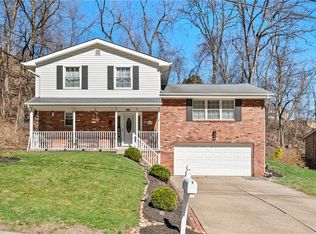 206 Cool Springs Rd, White Oak, PA 15131