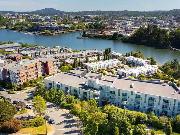 767 Tyee Rd #316, Victoria, BC V9A 0G5