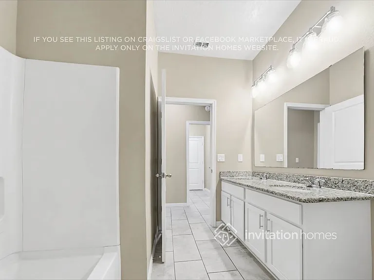 14231 Seranoa Dr — Photo 16