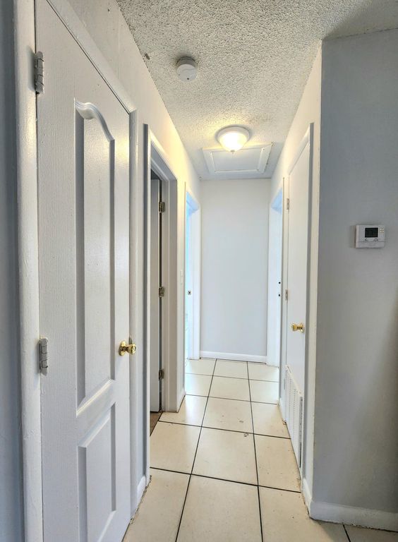 215 SW 1st Ct #1-2, photo 6