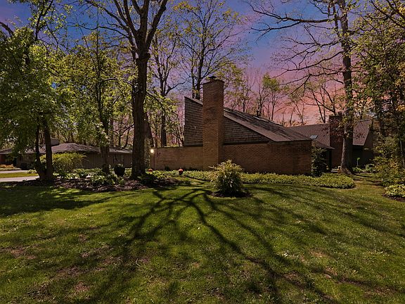 2nd image of 57 Cumberland Dr