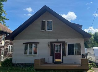 220 Park St, Ironwood, MI 49938