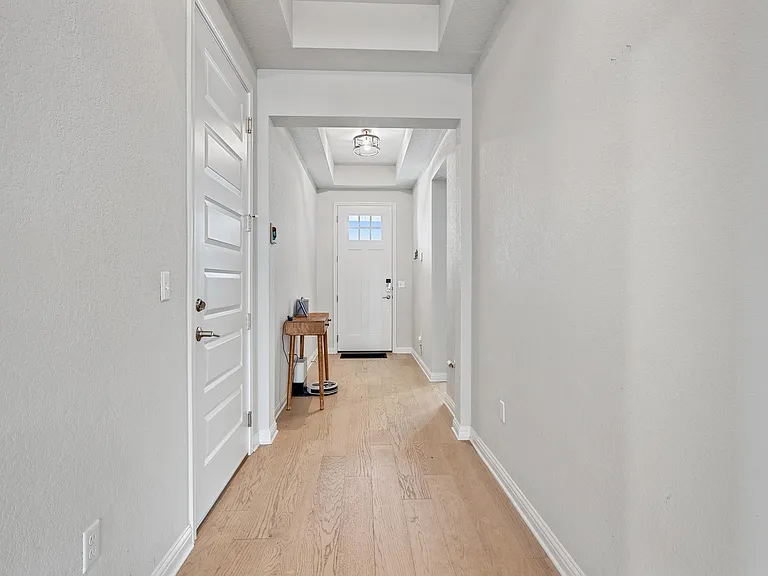 8405 Hubble Walk — Photo 3