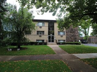 109 S Elmwood Ave APT 1, Oak Park, IL 60302