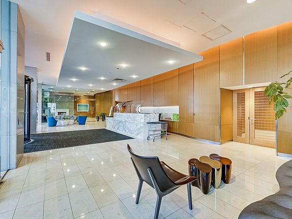 5th image of 225 N Columbus Dr Unit 6509