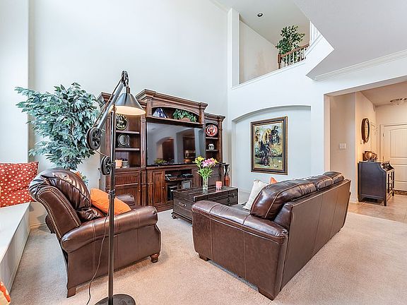 4th image of 3045 Peyton Brook Dr