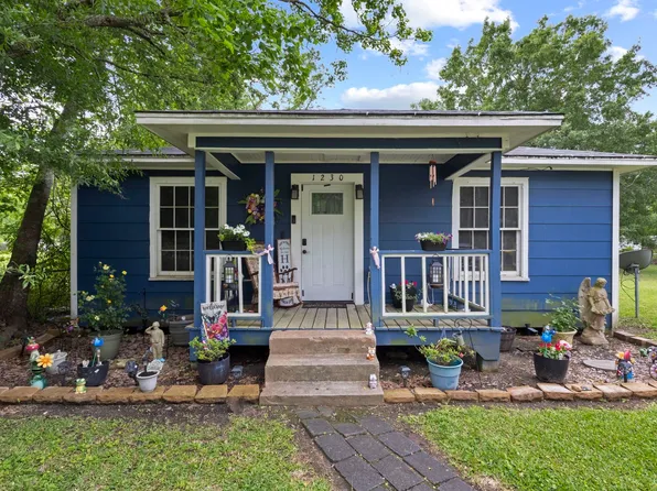 1230 Orange St, Vidor, TX 77662