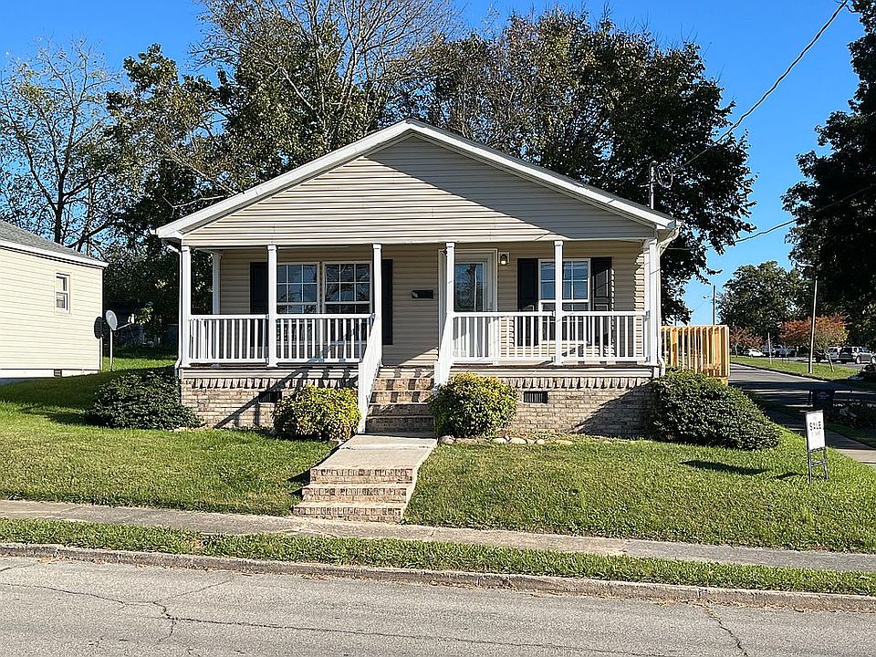 1st image of 1001 Lamont St