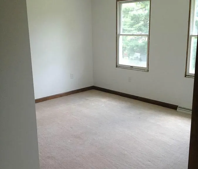 123 Brennburn Ln — Photo 12