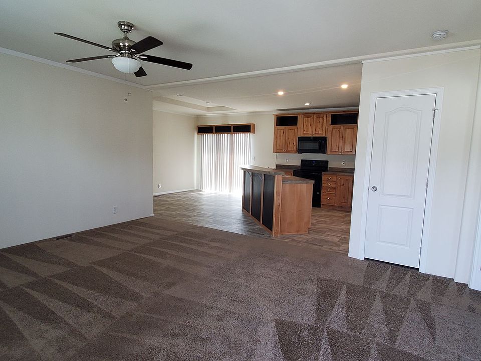 1st image of 10806 23rd Avenue Ct E #30