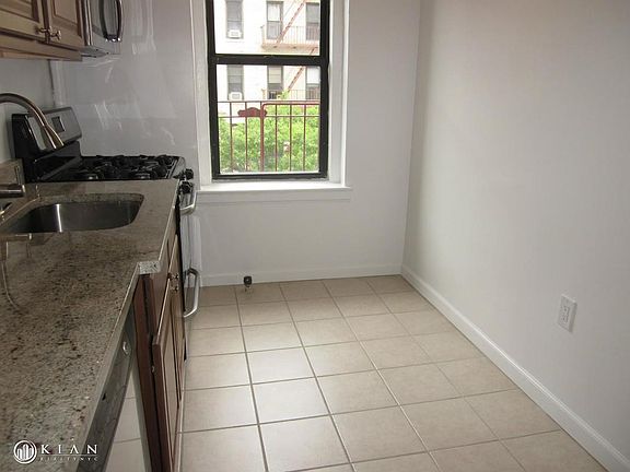 3rd image of 4308 40th St APT 3C
