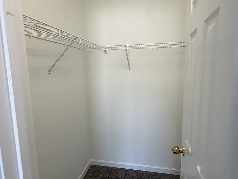 9899 Decatur Rd — Photo 13