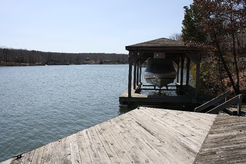 1st image of 42 Kelly Cir