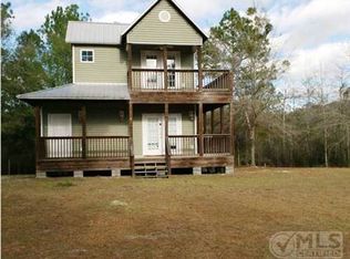 461 E Creekview Dr, Wewahitchka, FL 32465