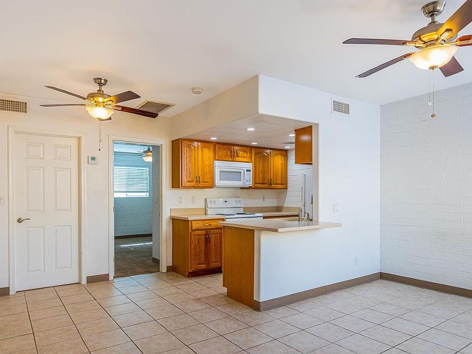 1st image of 505 W 10th St #F