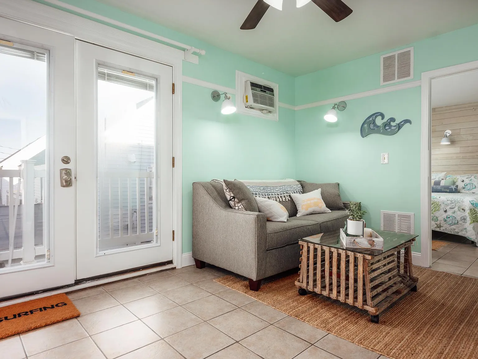 2 bed, 500 sqft, $1,850 — Photo 1