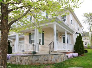 42596 Olmsted Dr, Ashburn, VA 20148