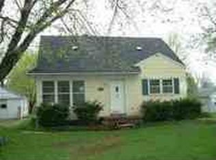 120 Falcon Rd, Jackson, MI 49202