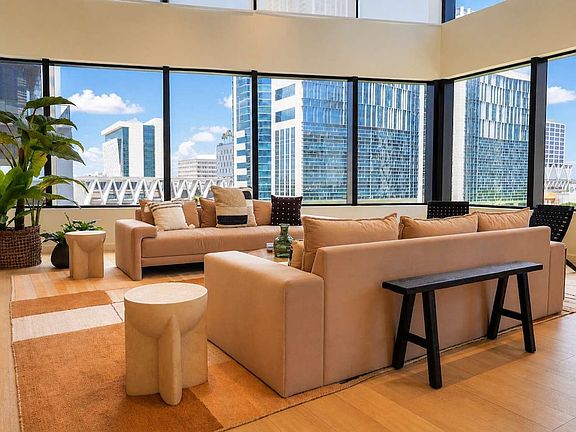 Building's Lounge