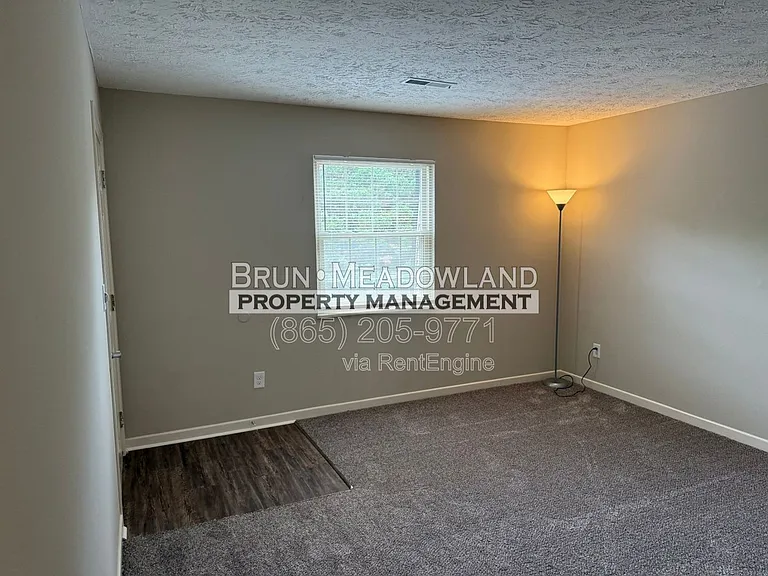 8719 Gleason Dr #C — Photo 7