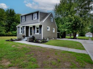 8779 Stearns Rd, Olmsted Township, OH 44138